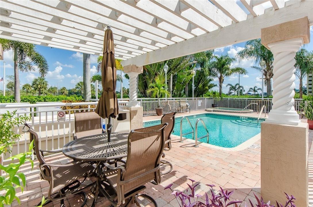 18700 GULF BLVD #6, INDIAN SHORES, FL, 33785