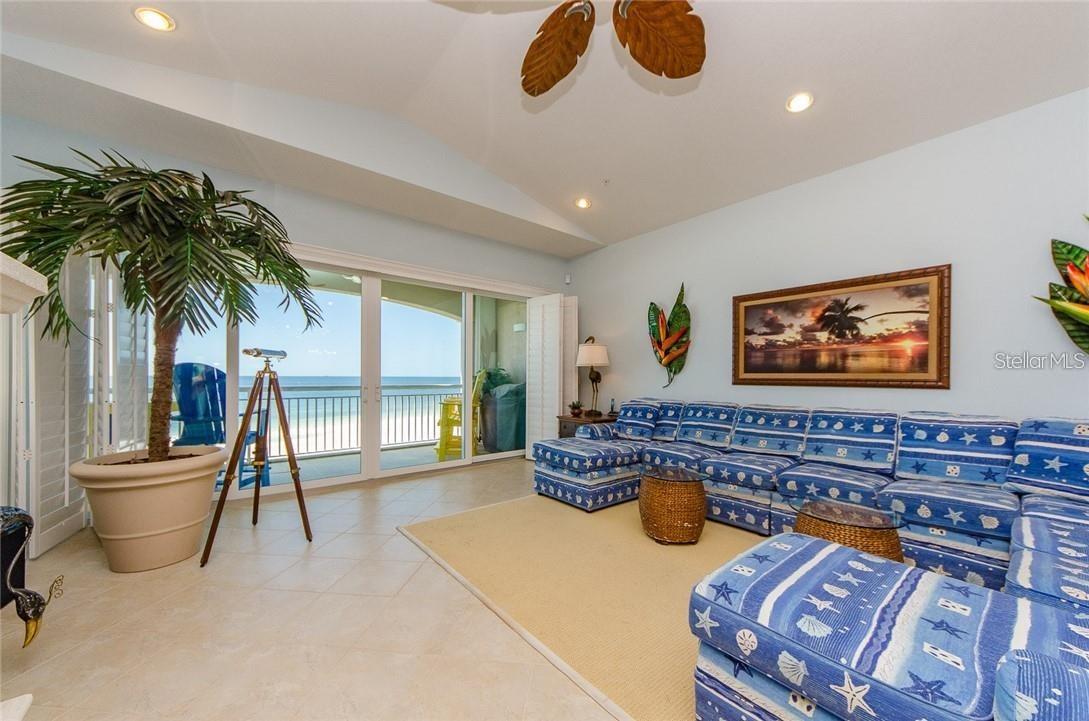 18700 GULF BLVD #6, INDIAN SHORES, FL, 33785