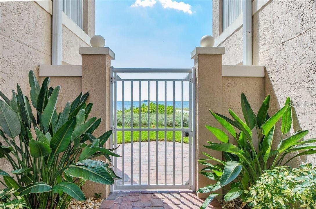 18700 GULF BLVD #6, INDIAN SHORES, FL, 33785