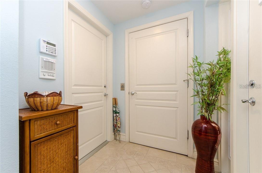 18700 GULF BLVD #6, INDIAN SHORES, FL, 33785