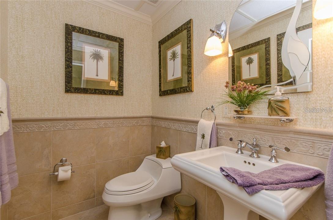 18700 GULF BLVD #6, INDIAN SHORES, FL, 33785