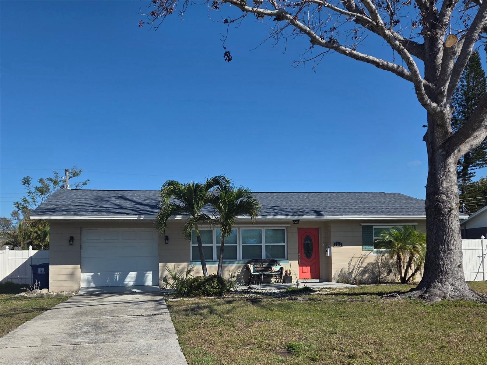6763 35TH AVE N, ST PETERSBURG, FL, 33710