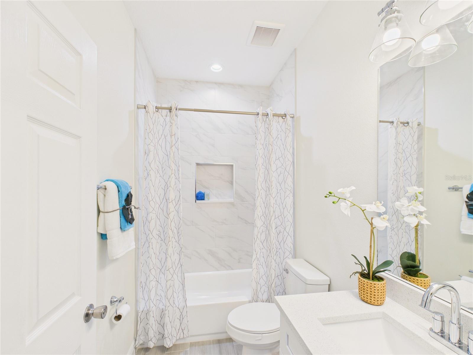 47 SEQUOIA LOOP, OCKLAWAHA, FL, 32179