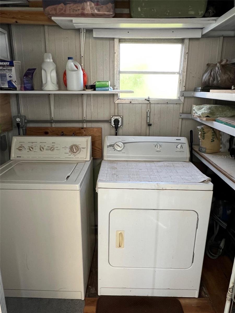 93 PINDO PALM ST E, LARGO, FL, 33770