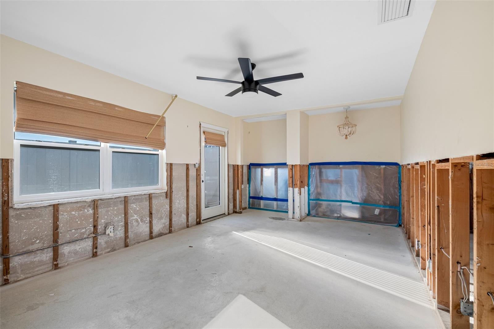 11005 5TH ST E, TREASURE ISLAND, FL, 33706