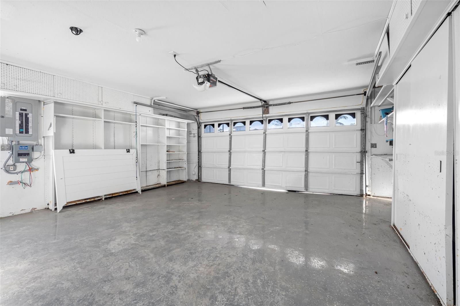 11005 5TH ST E, TREASURE ISLAND, FL, 33706