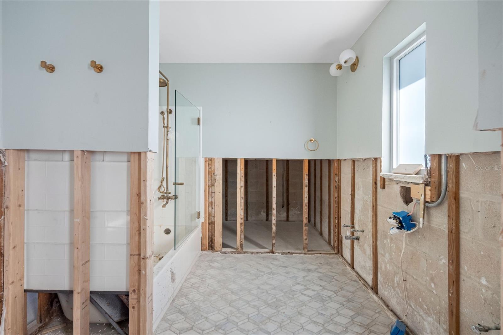 11005 5TH ST E, TREASURE ISLAND, FL, 33706