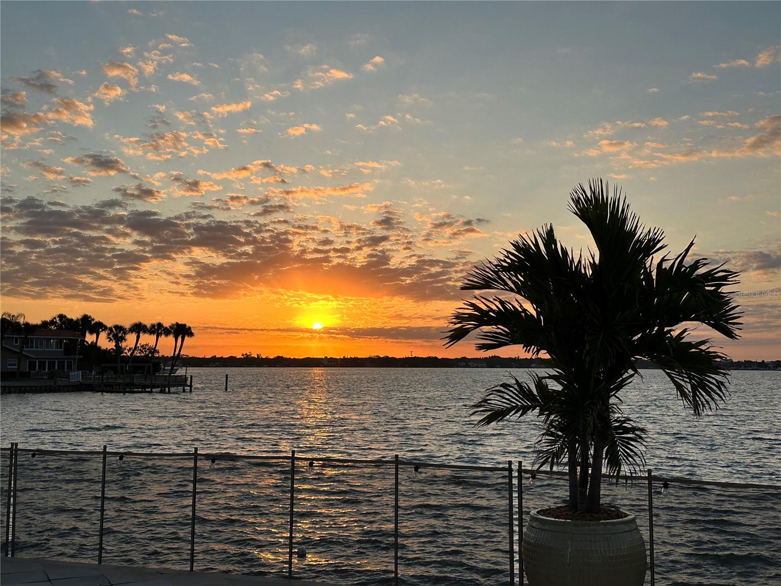 11005 5TH ST E, TREASURE ISLAND, FL, 33706