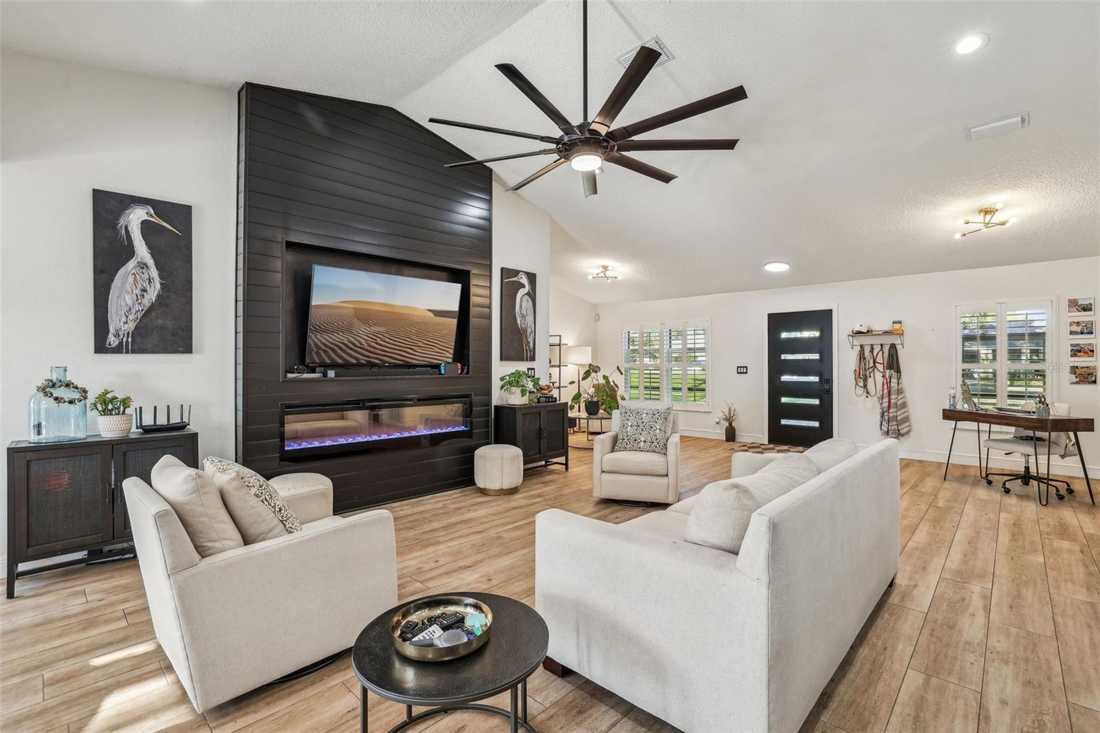 2294 LAKEVIEW AVE, CLERMONT, FL, 34711