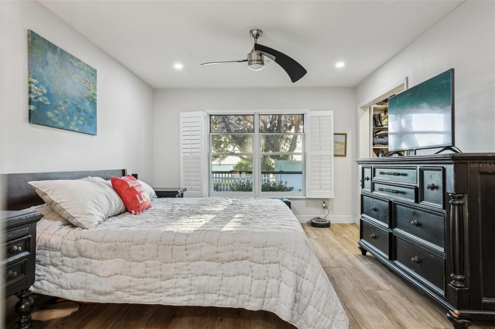 2294 LAKEVIEW AVE, CLERMONT, FL, 34711