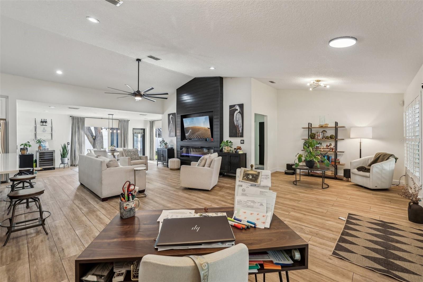 2294 LAKEVIEW AVE, CLERMONT, FL, 34711