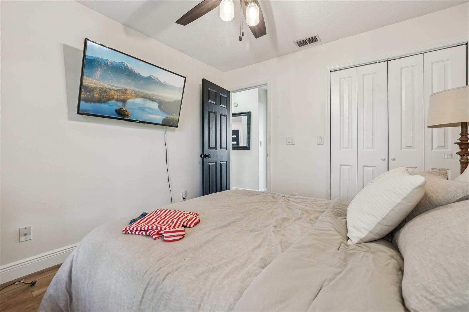 2294 LAKEVIEW AVE, CLERMONT, FL, 34711