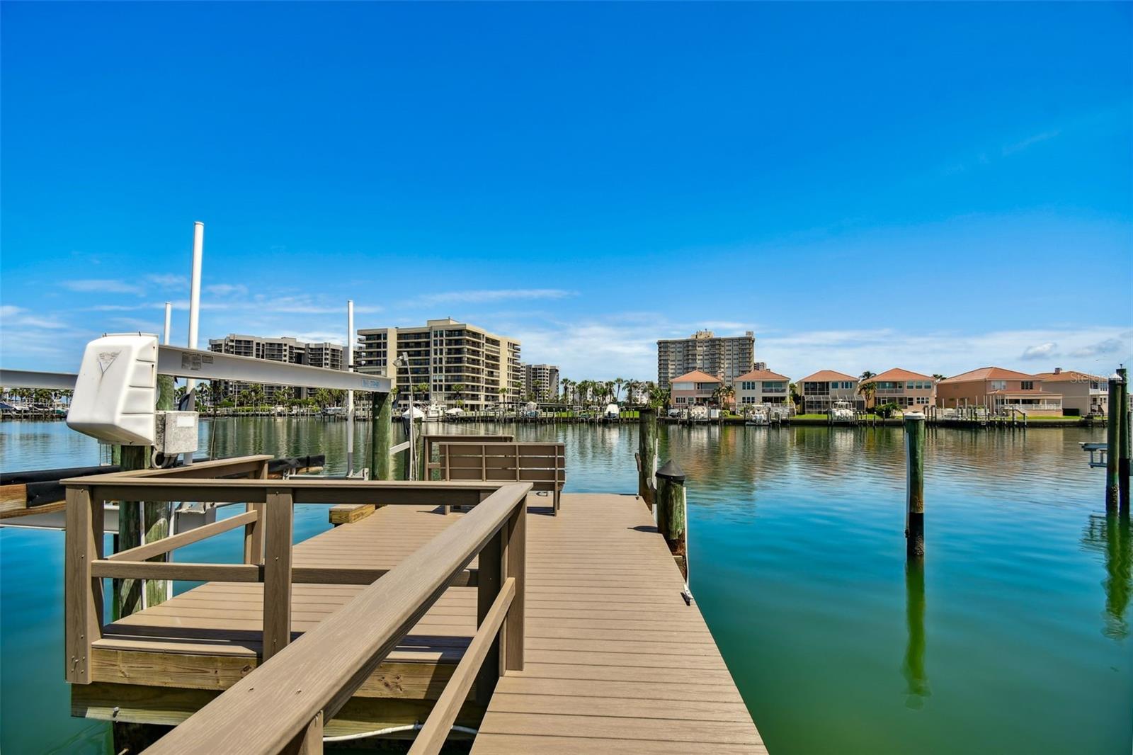 205 HARRISON AVE, BELLEAIR BEACH, FL, 33786