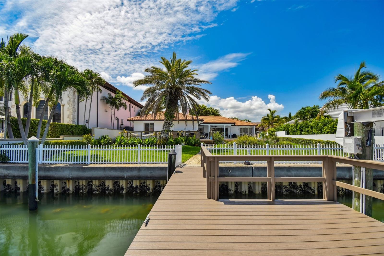 205 HARRISON AVE, BELLEAIR BEACH, FL, 33786