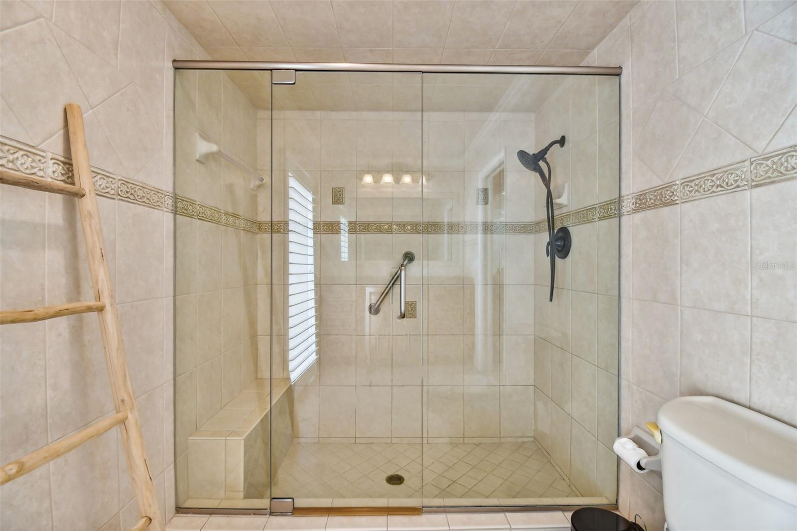 205 HARRISON AVE, BELLEAIR BEACH, FL, 33786