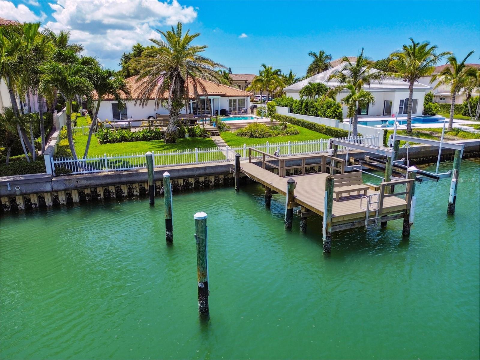 205 HARRISON AVE, BELLEAIR BEACH, FL, 33786