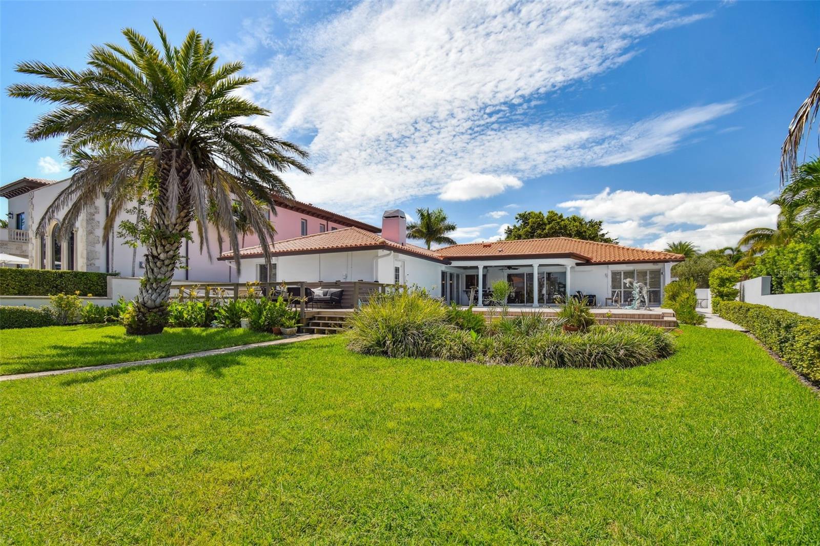 205 HARRISON AVE, BELLEAIR BEACH, FL, 33786