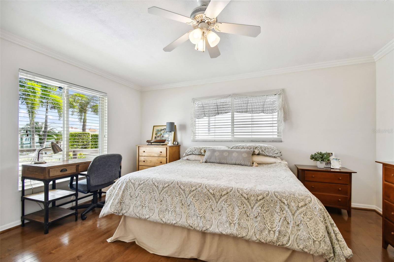 205 HARRISON AVE, BELLEAIR BEACH, FL, 33786