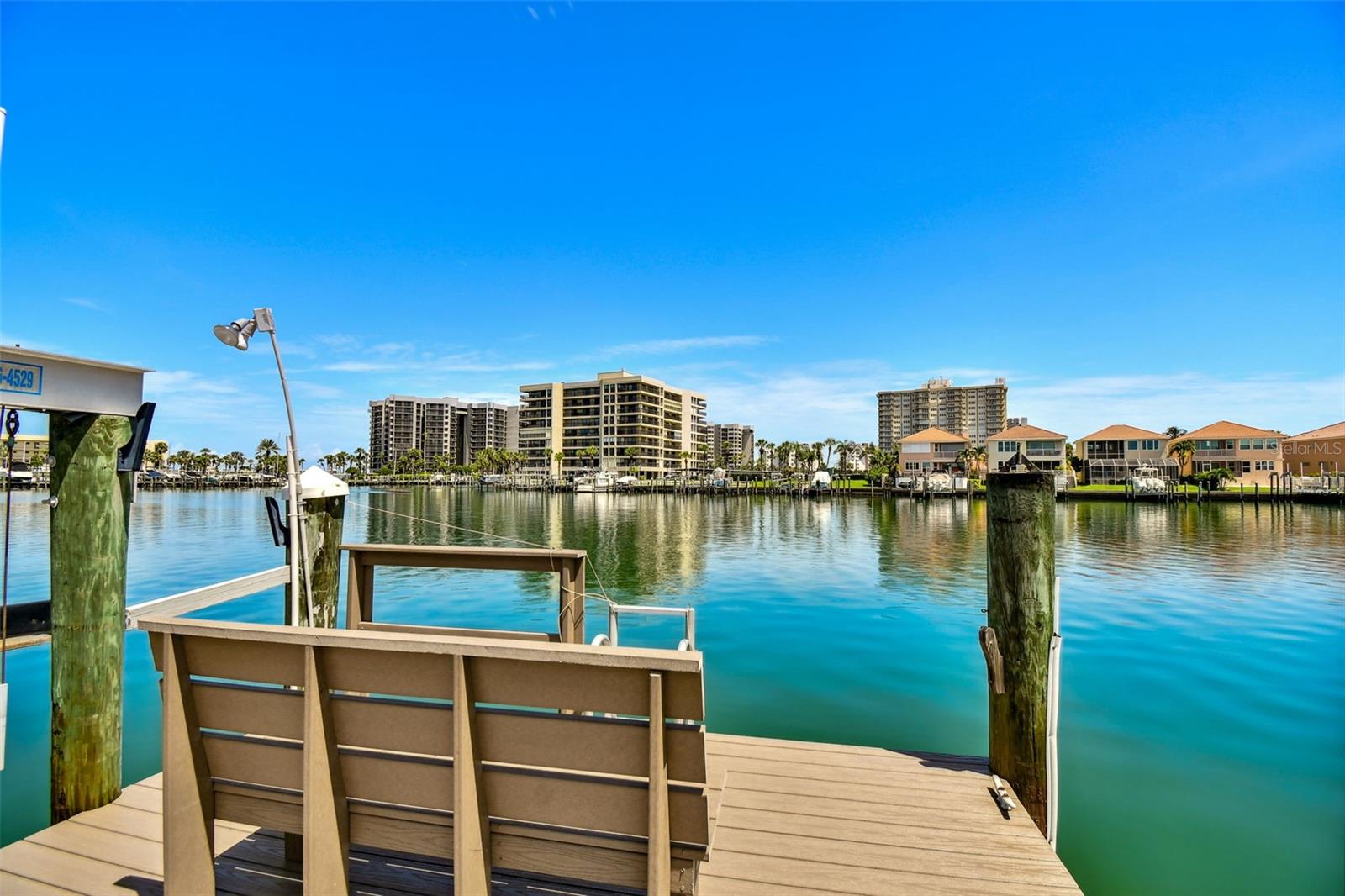 205 HARRISON AVE, BELLEAIR BEACH, FL, 33786