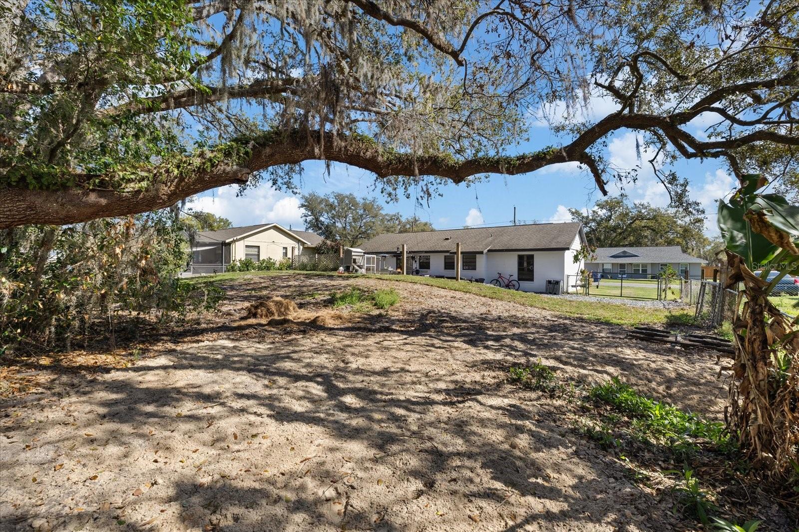 12035 MEADOW LN, SAN ANTONIO, FL, 33576