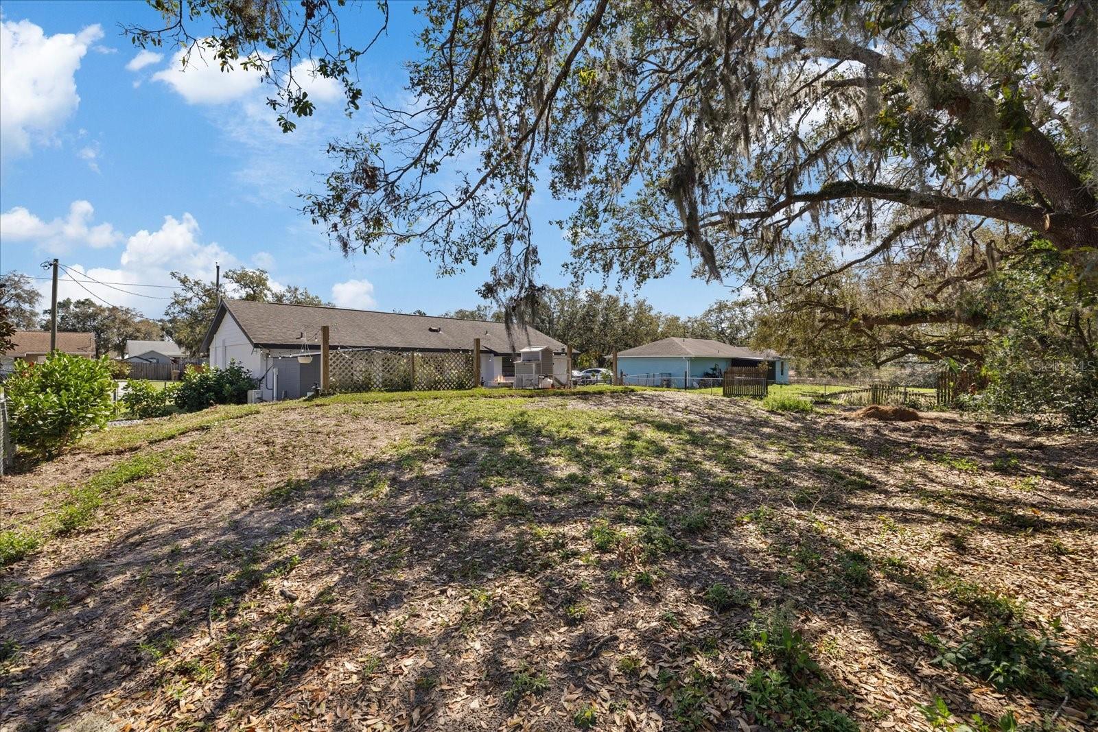 12035 MEADOW LN, SAN ANTONIO, FL, 33576