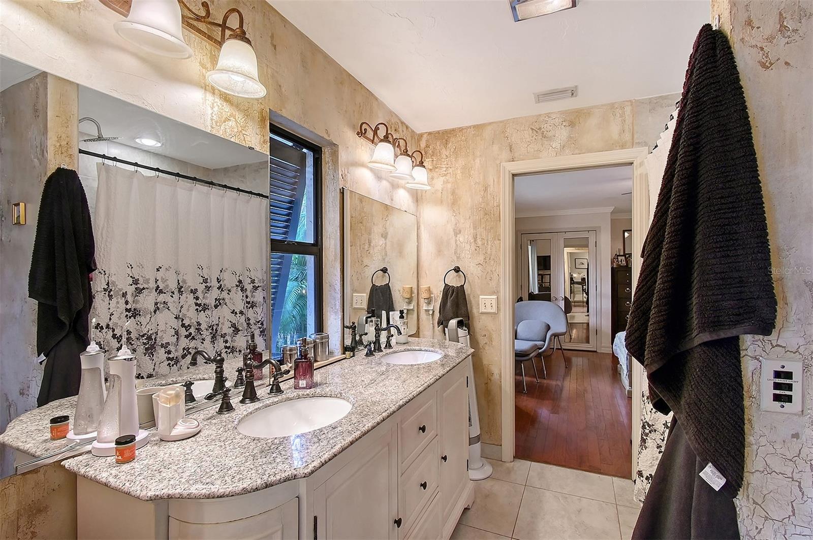 1188 TAHITI PKWY, SARASOTA, FL, 34236