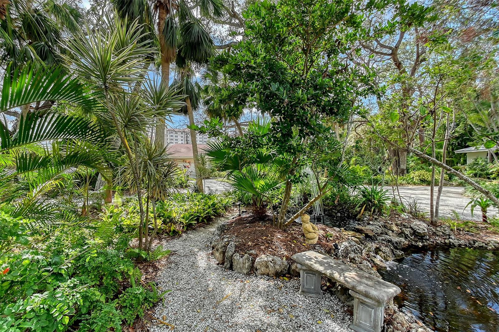 1188 TAHITI PKWY, SARASOTA, FL, 34236