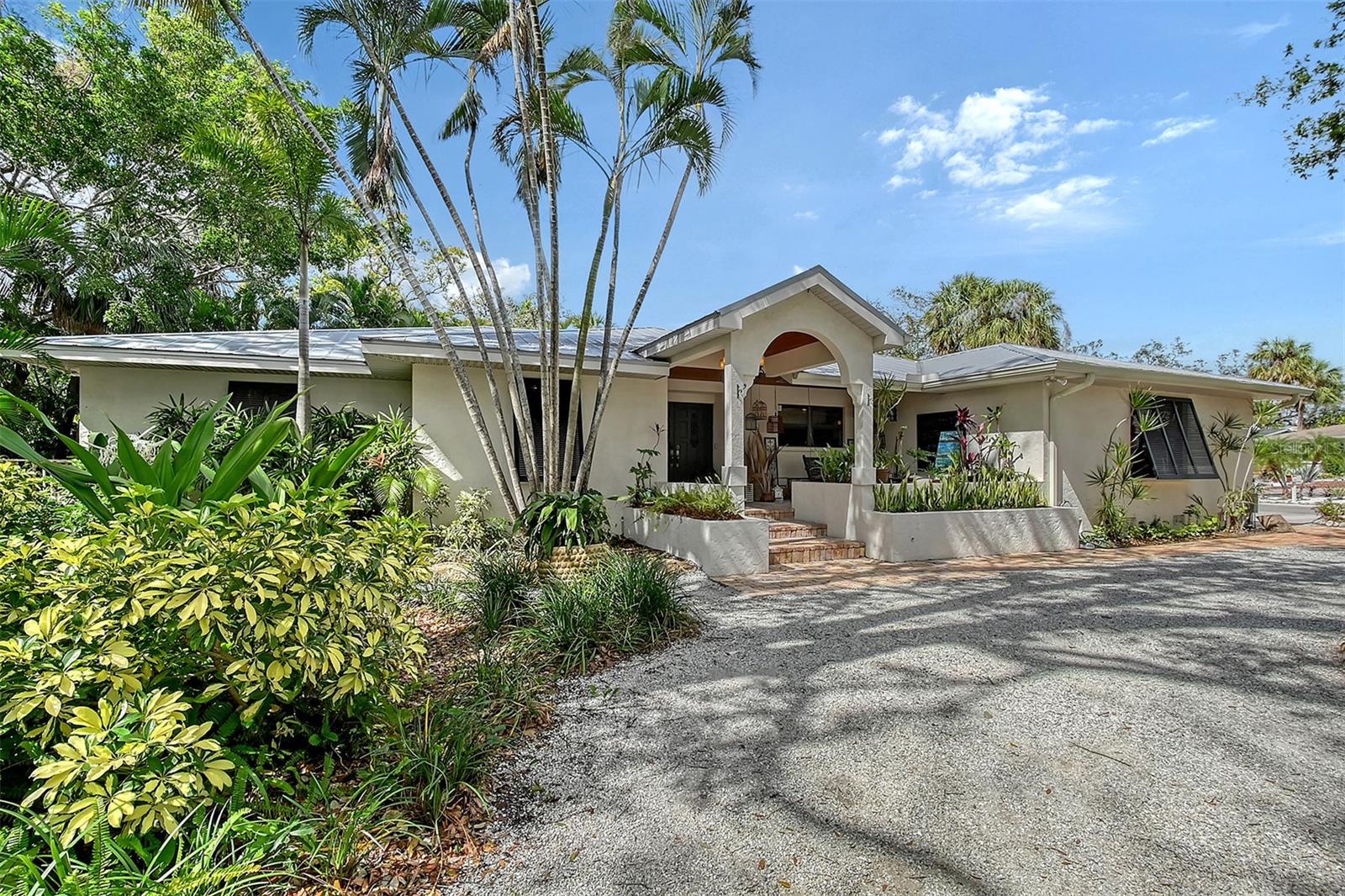 1188 TAHITI PKWY, SARASOTA, FL, 34236
