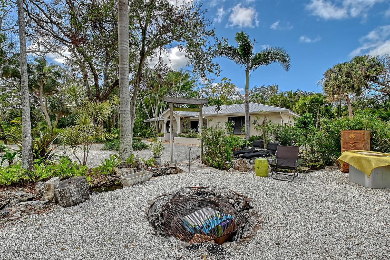 1188 TAHITI PKWY, SARASOTA, FL, 34236