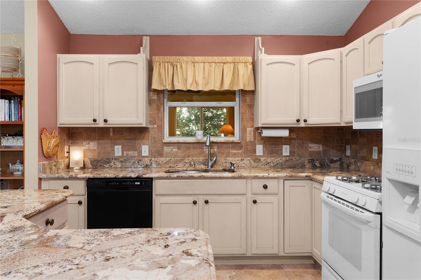 8104 SE 177TH WINTERTHUR LOOP, THE VILLAGES, FL, 32162