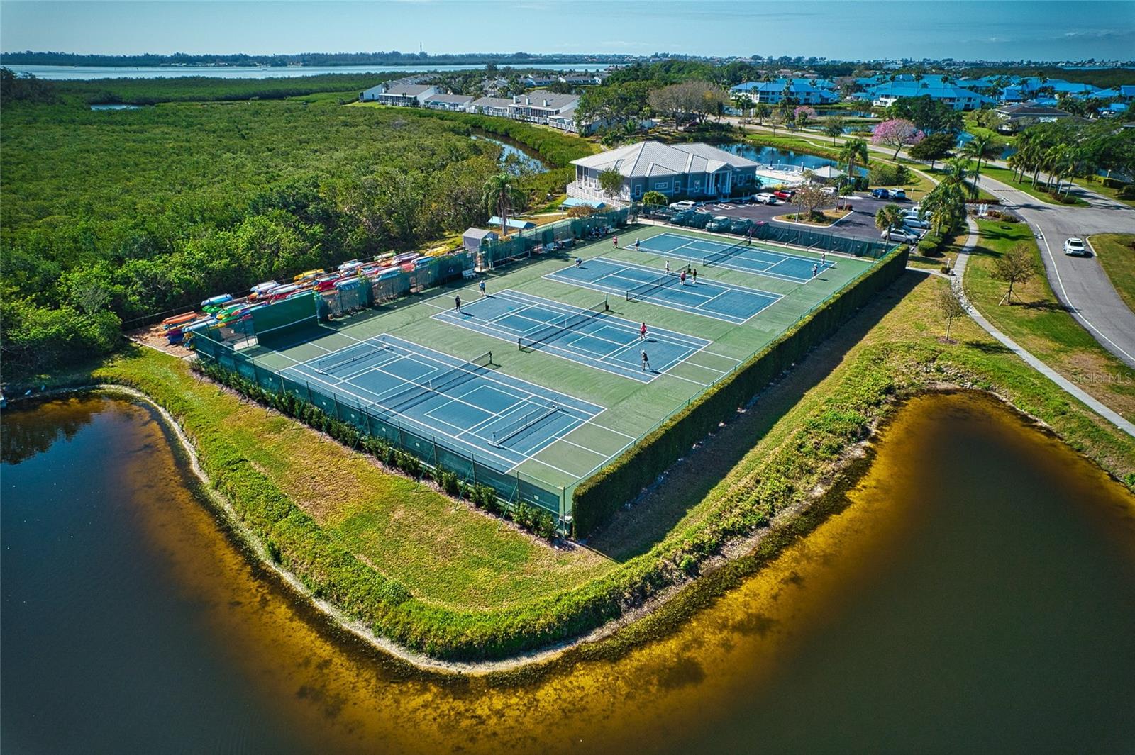 834 WATERSIDE LN #834, BRADENTON, FL, 34209