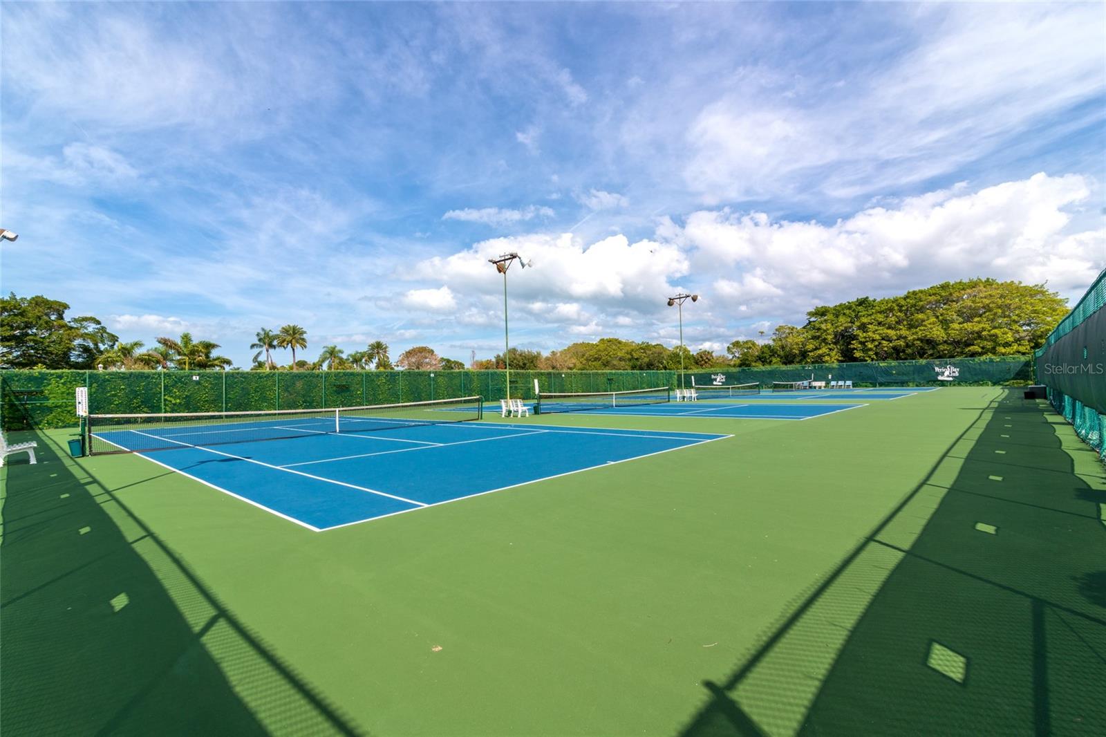 834 WATERSIDE LN #834, BRADENTON, FL, 34209