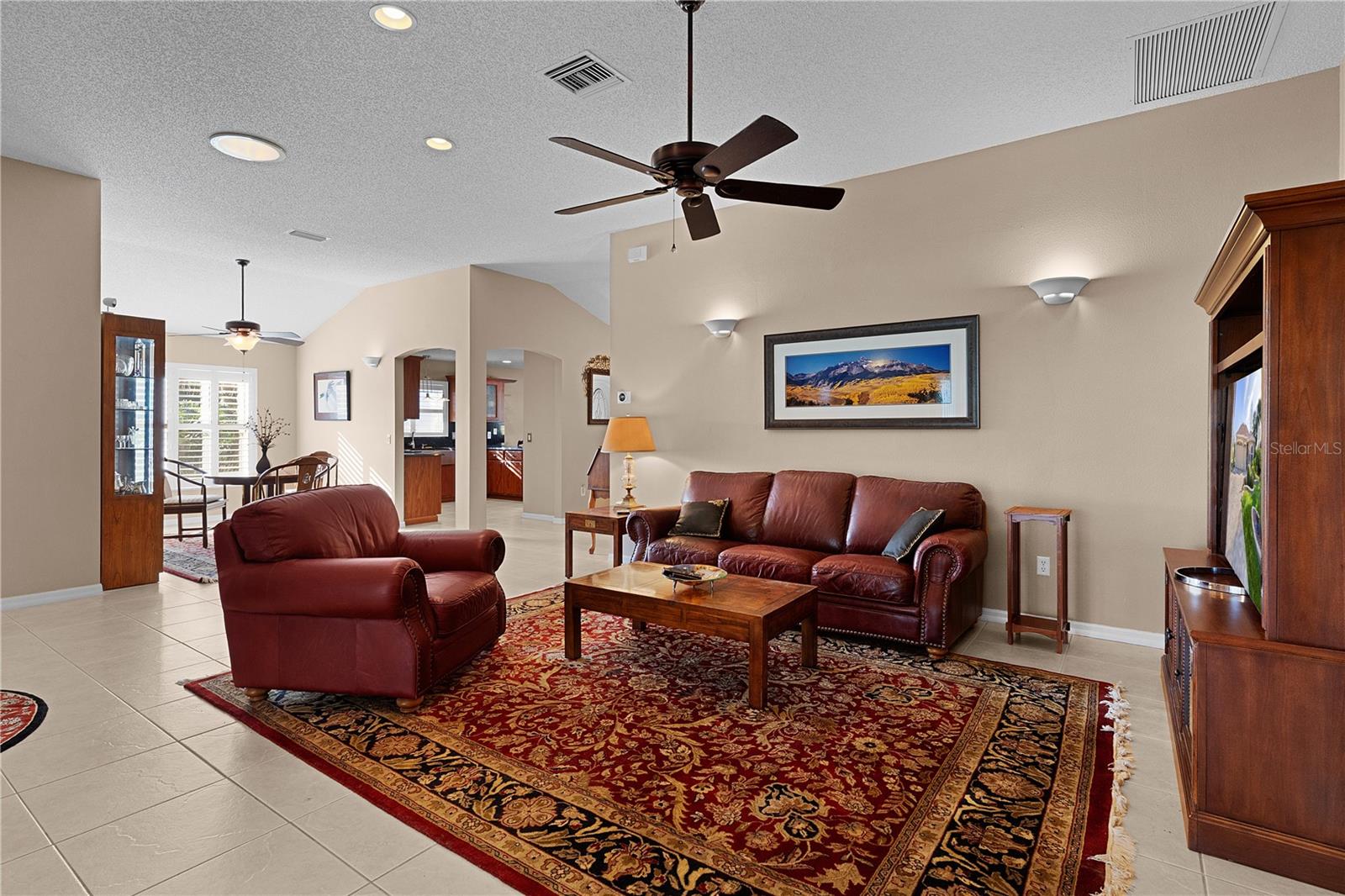 1801 GARZA PL, LADY LAKE, FL, 32159