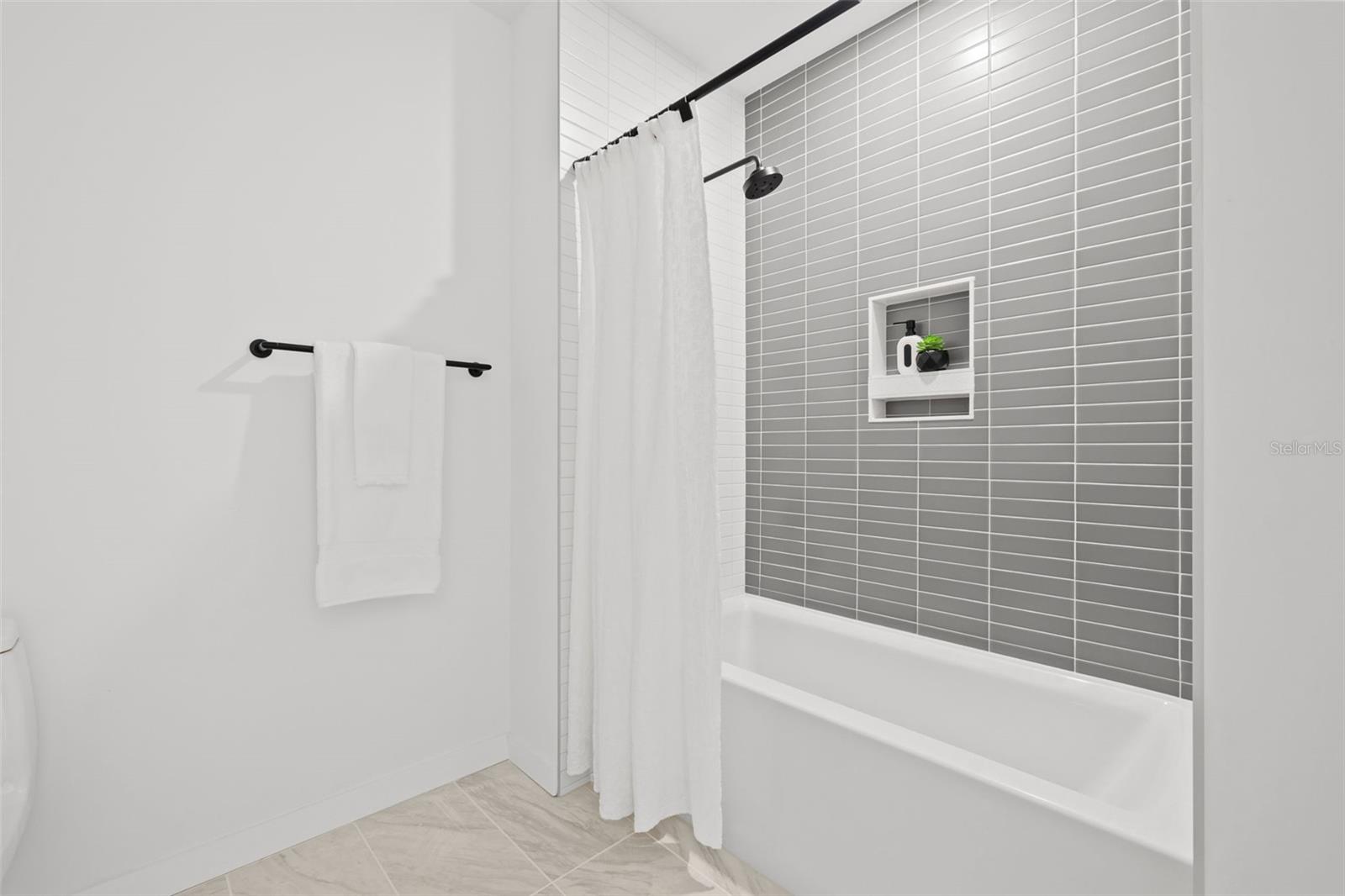 777 3RD AVE N #805, ST PETERSBURG, FL, 33701