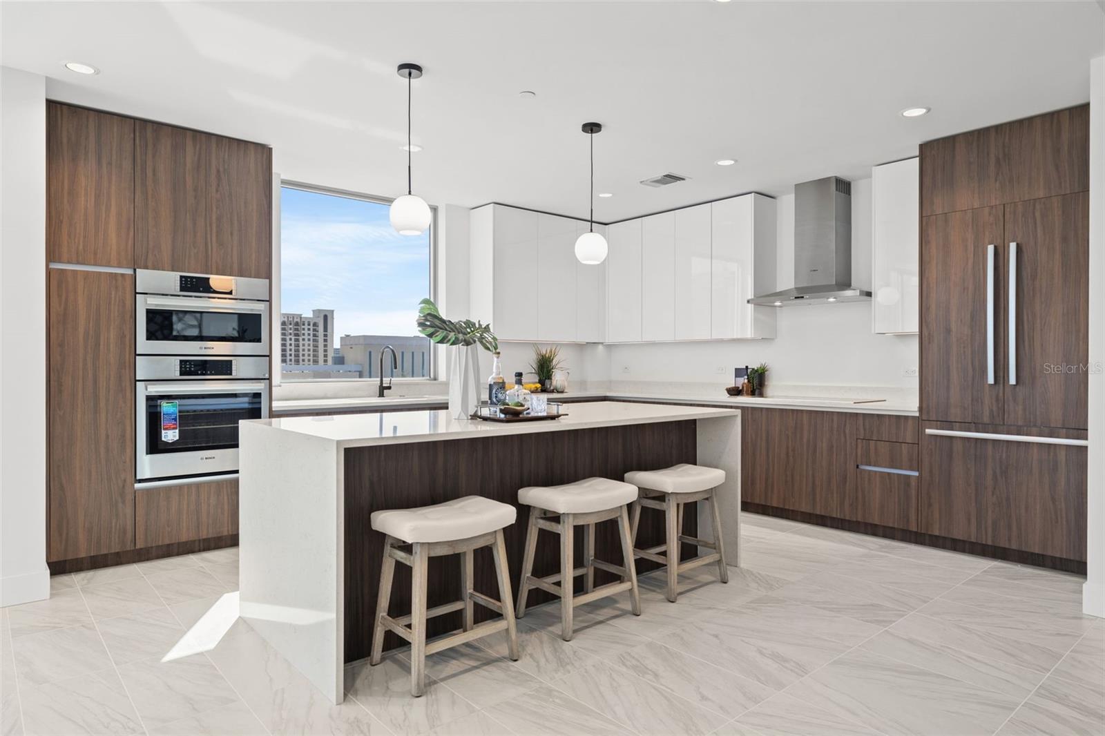 777 3RD AVE N #805, ST PETERSBURG, FL, 33701