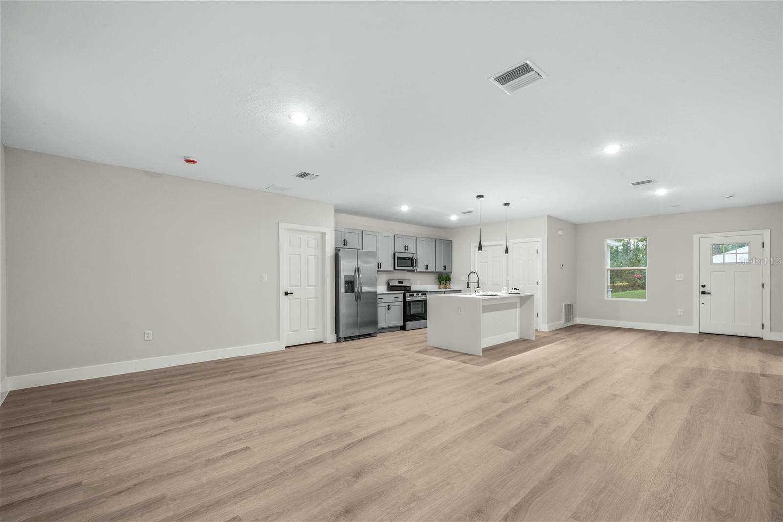 8710 CAPILLA ST, SEBRING, FL, 33872