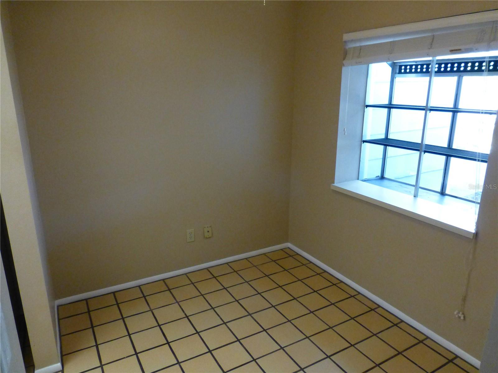 2822 WHITEHALL DR, PALM HARBOR, FL, 34684