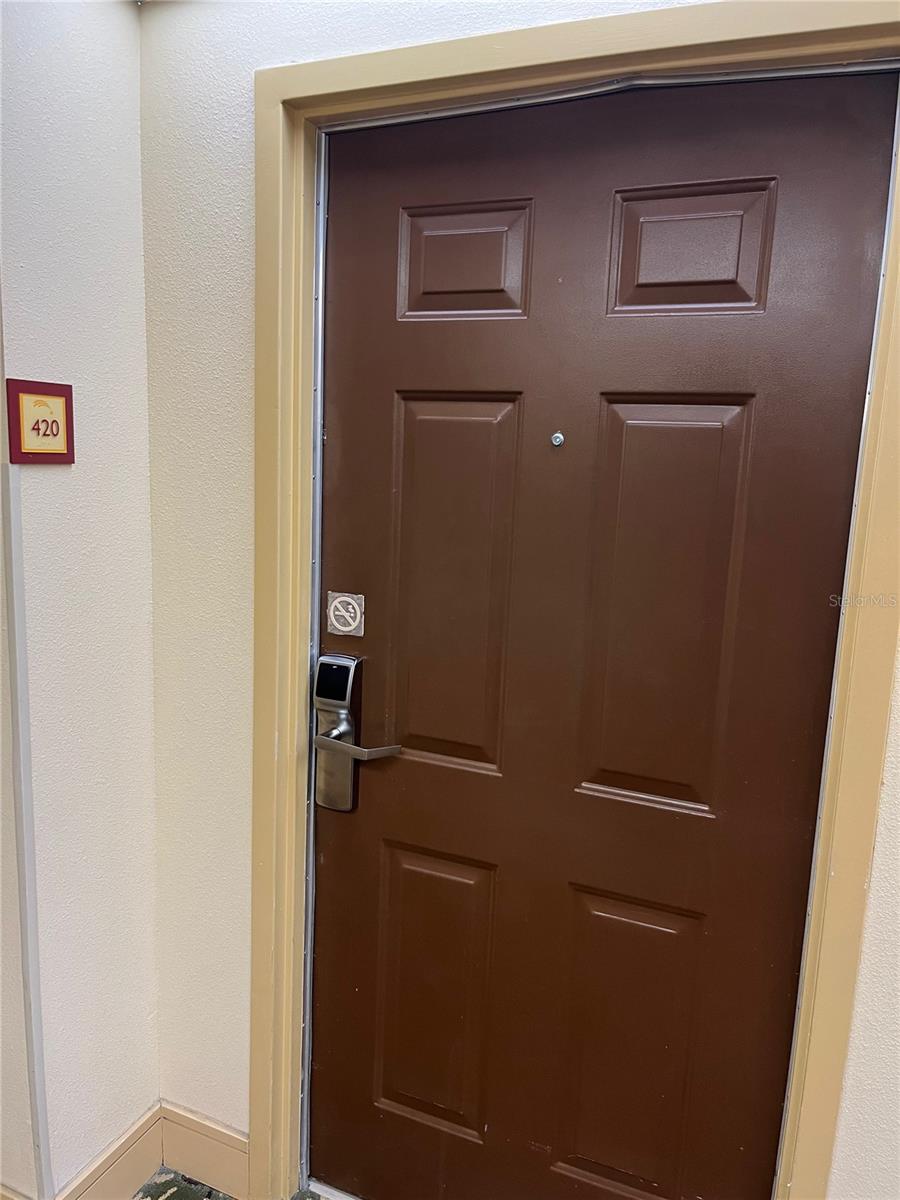 W7872575 Property Photo