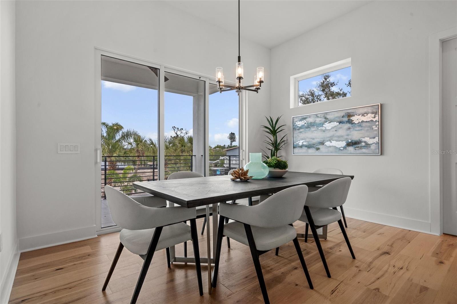 A4640902 Property Photo