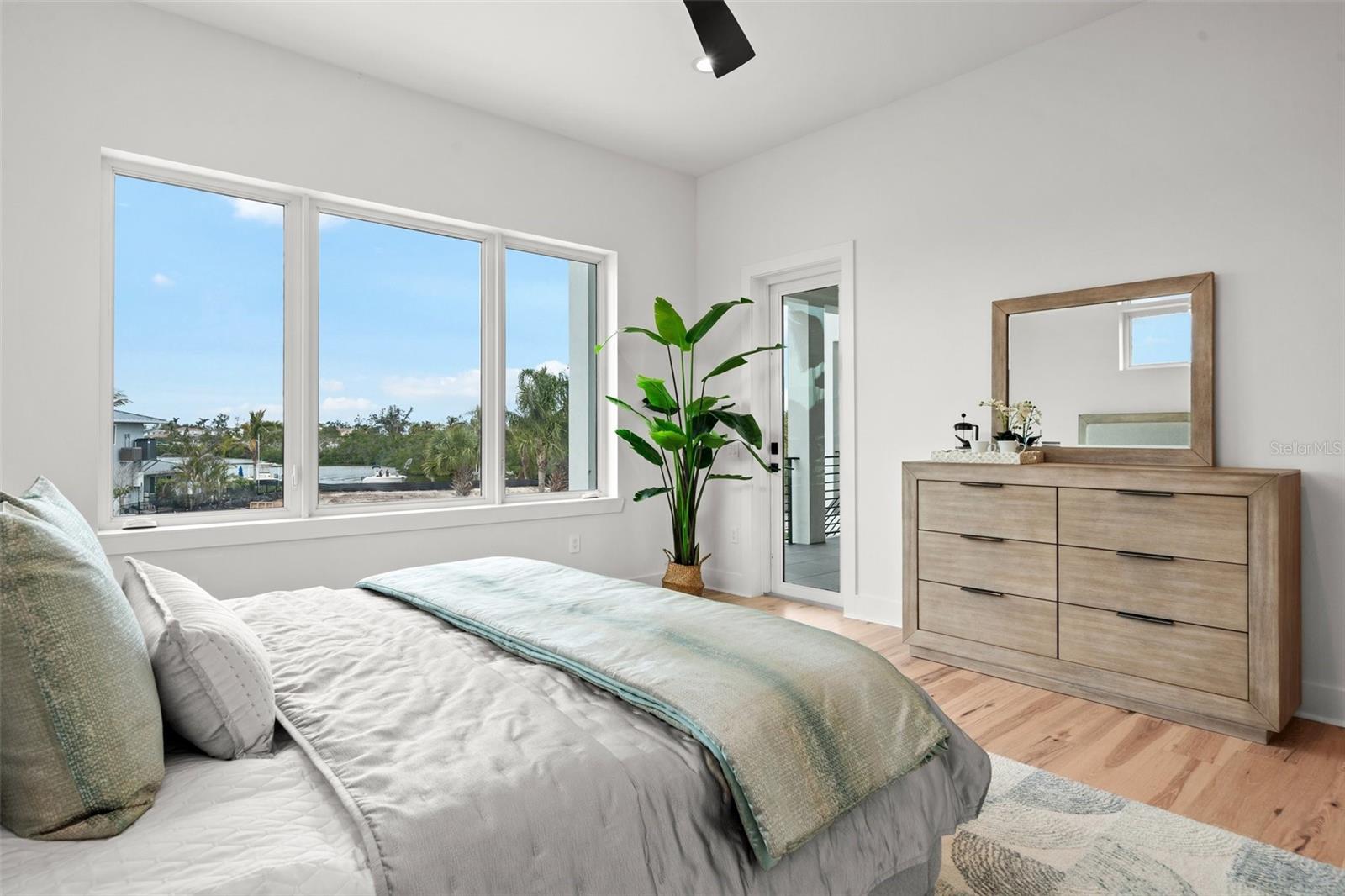 A4640902 Property Photo