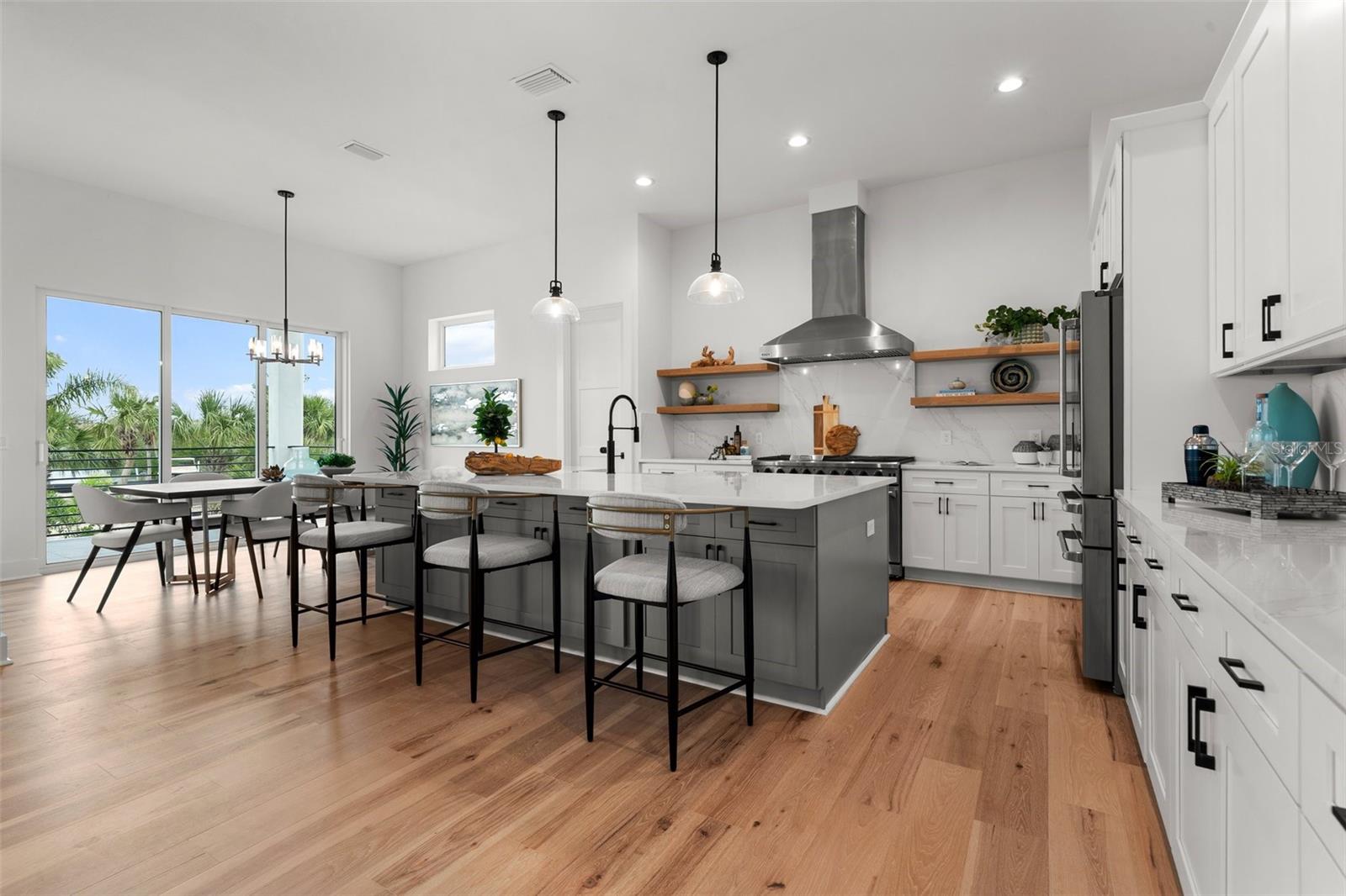 A4640902 Property Photo