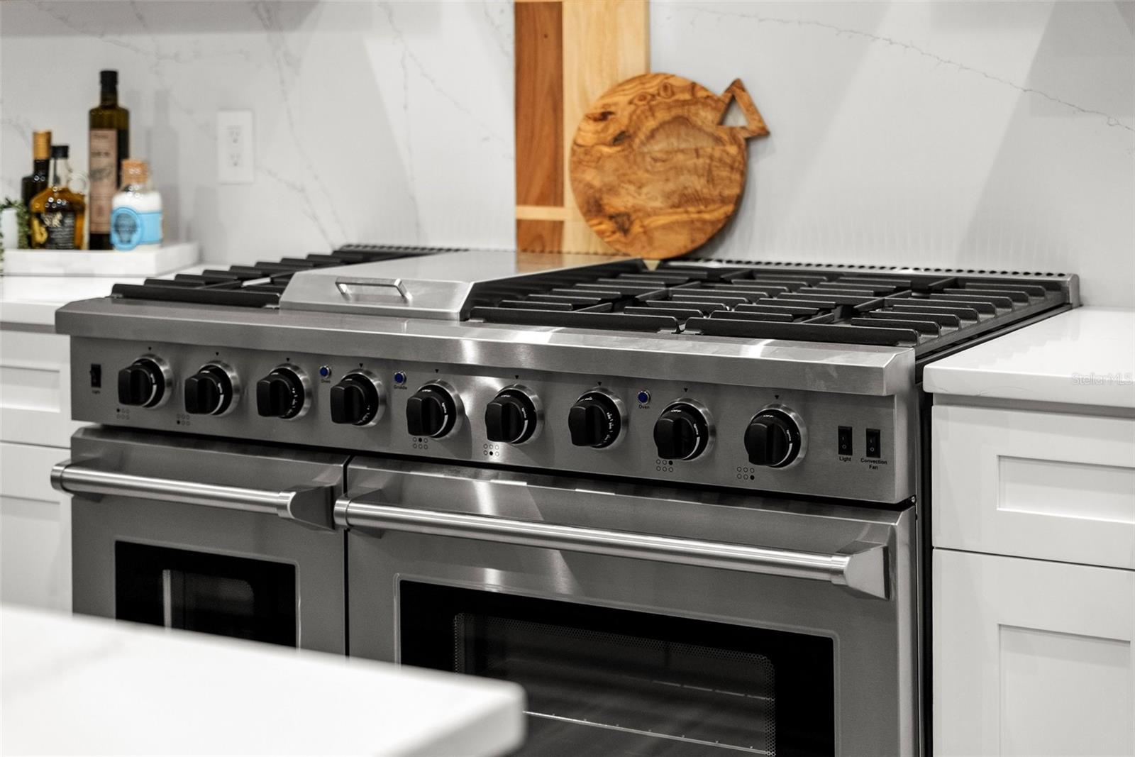 A4640902 Property Photo