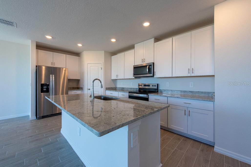 31647 MALBEC DR, BROOKSVILLE, FL, 34602