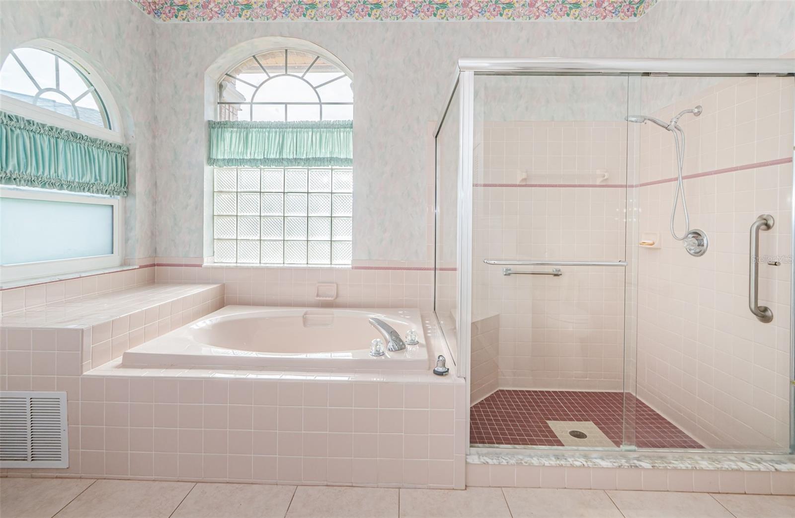 6626 PINE WALK DR, NEW PORT RICHEY, FL, 34655