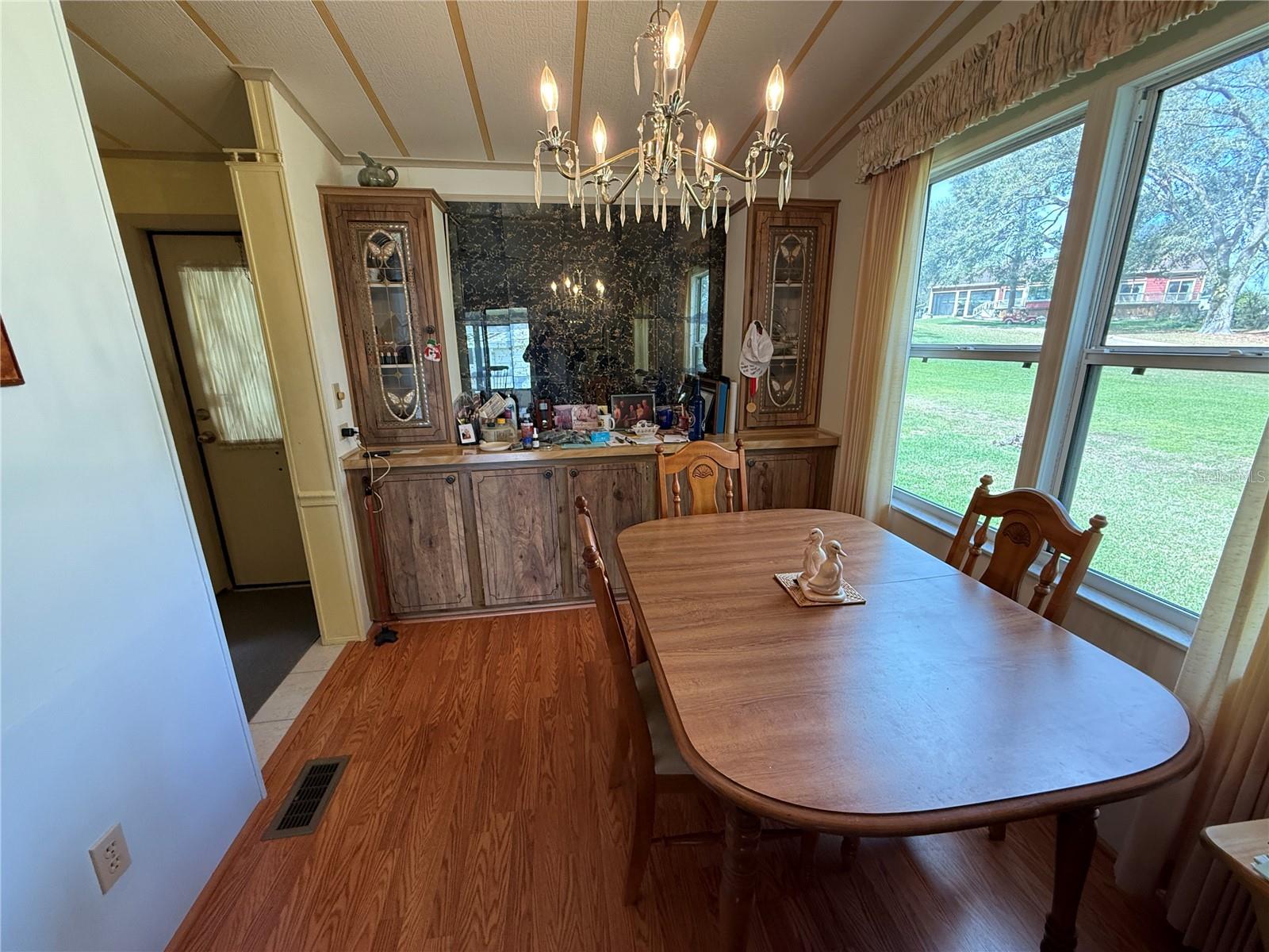 1532 W SCHWARTZ BLVD, LADY LAKE, FL, 32159