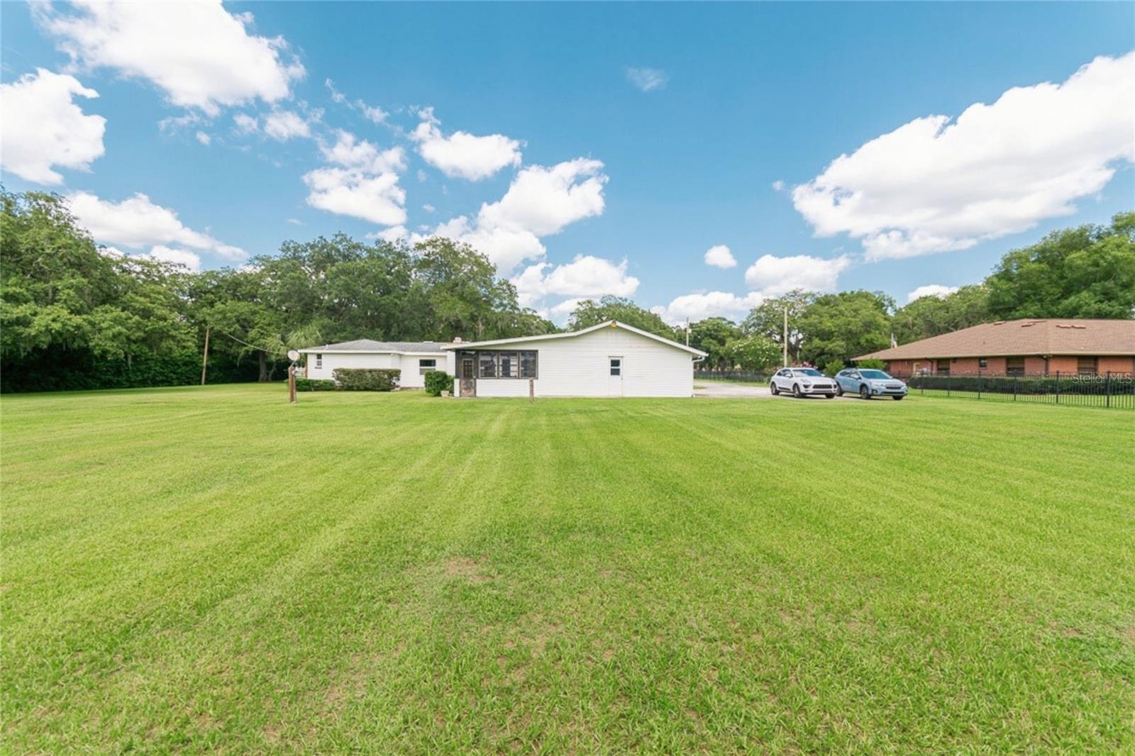 1700 S MILLER RD, VALRICO, FL, 33594