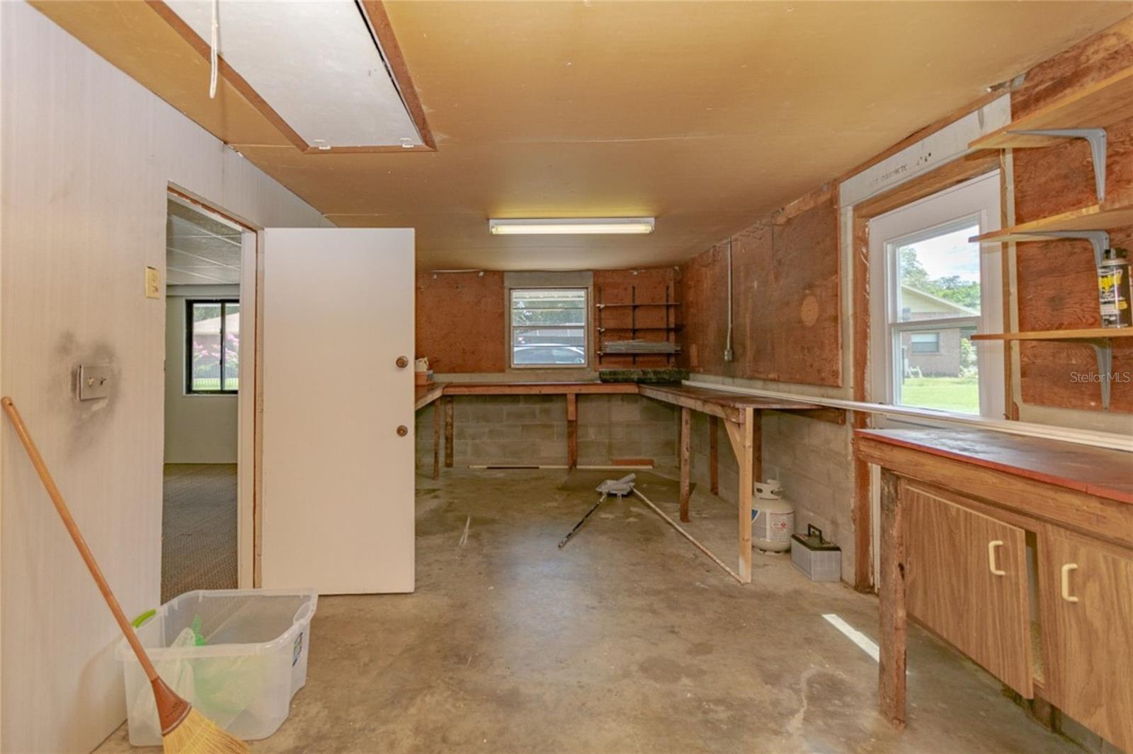 1700 S MILLER RD, VALRICO, FL, 33594