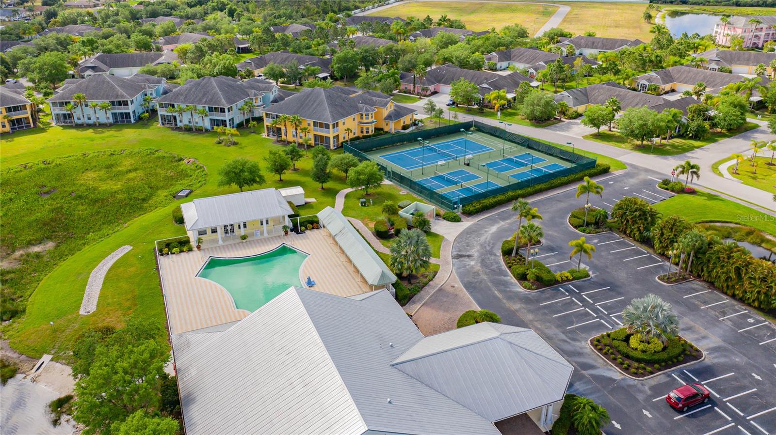 2040 WILLOW HAMMOCK CIR #208, PUNTA GORDA, FL, 33983