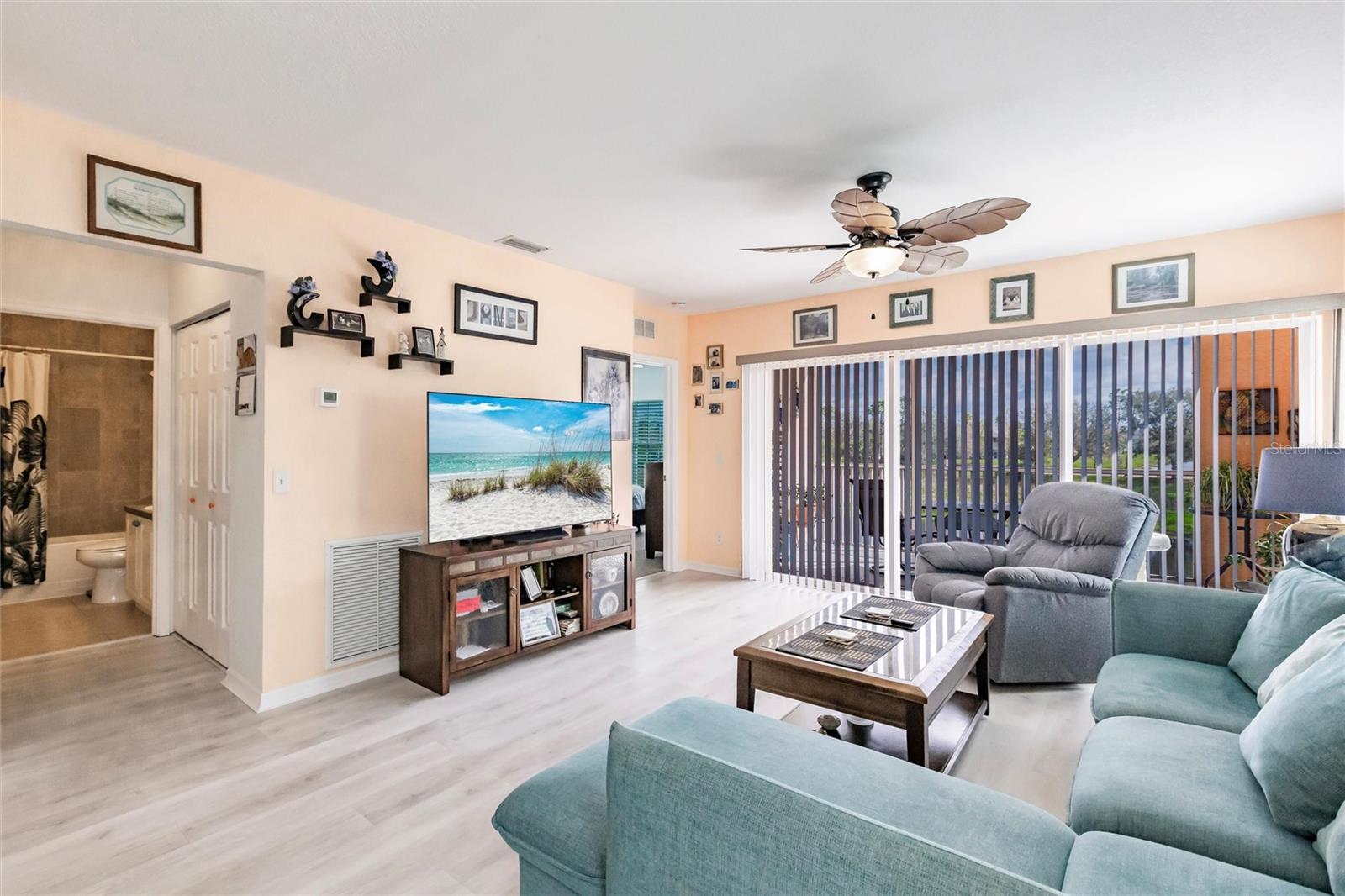 2040 WILLOW HAMMOCK CIR #208, PUNTA GORDA, FL, 33983