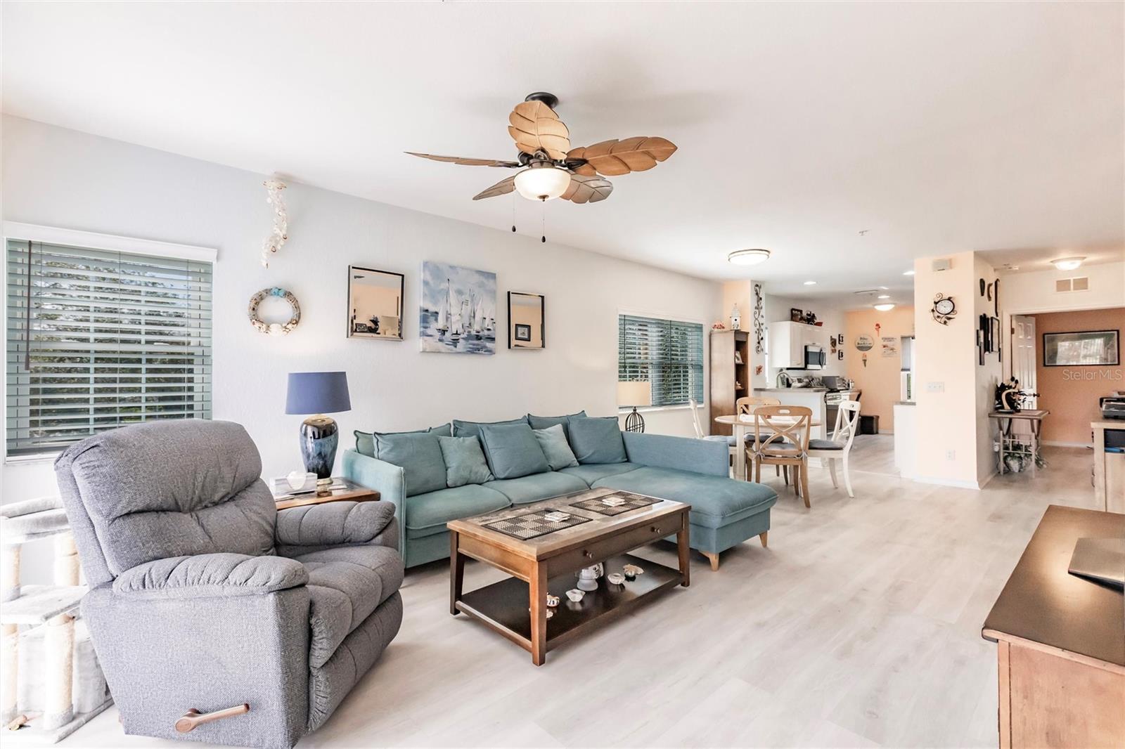 2040 WILLOW HAMMOCK CIR #208, PUNTA GORDA, FL, 33983